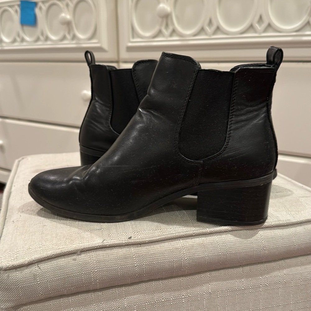 black booties